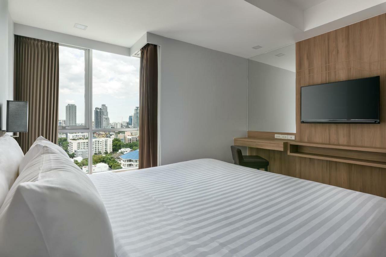 Отель Adelphi Grande Sukhumvit Бангкок Экстерьер фото